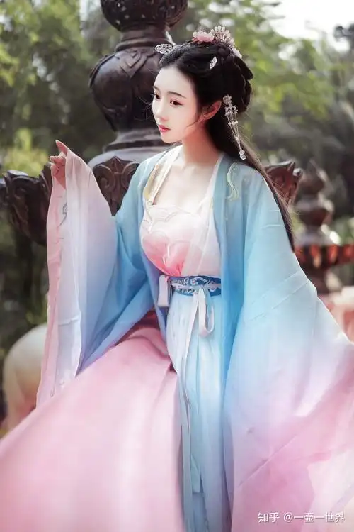 有哪些古装美人的神图想日常洗眼感恩世界要没有水印的那种哦