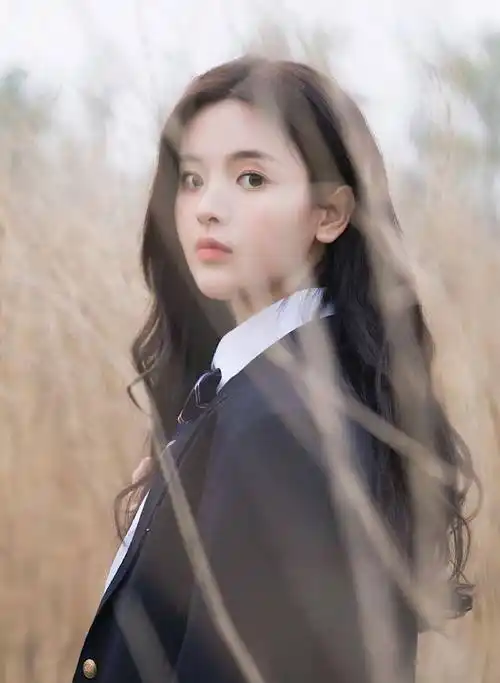 杨超越的综艺_哪些综艺是杨超越带火的_杨超越综艺节目哪个好看