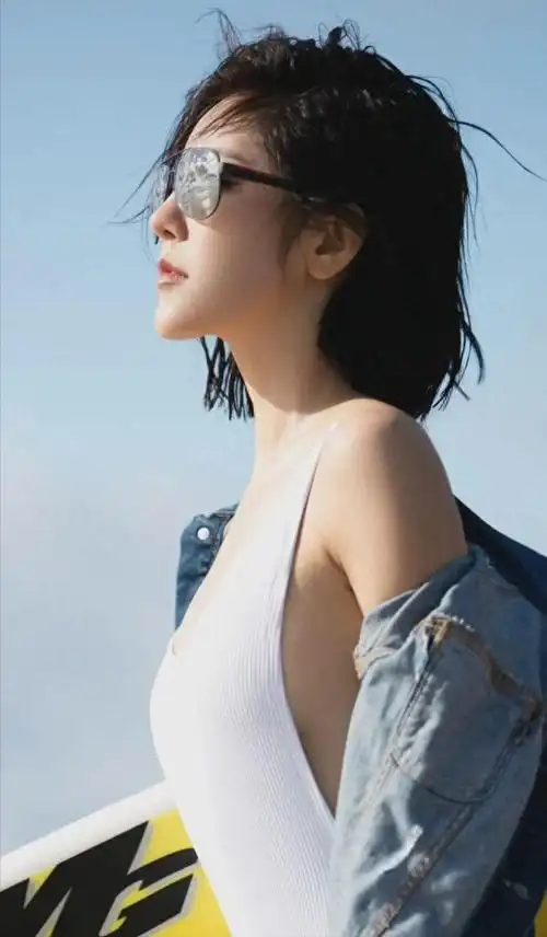 迷倒一众宅男的赵奕欢到底有什么魅力看完私生活照懂了