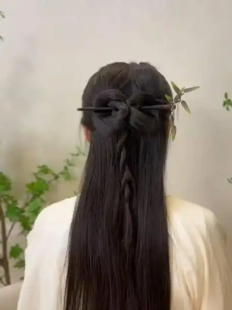 全真发汉服半披发教程,快速出门的日常新中式发型,赶快学起来!