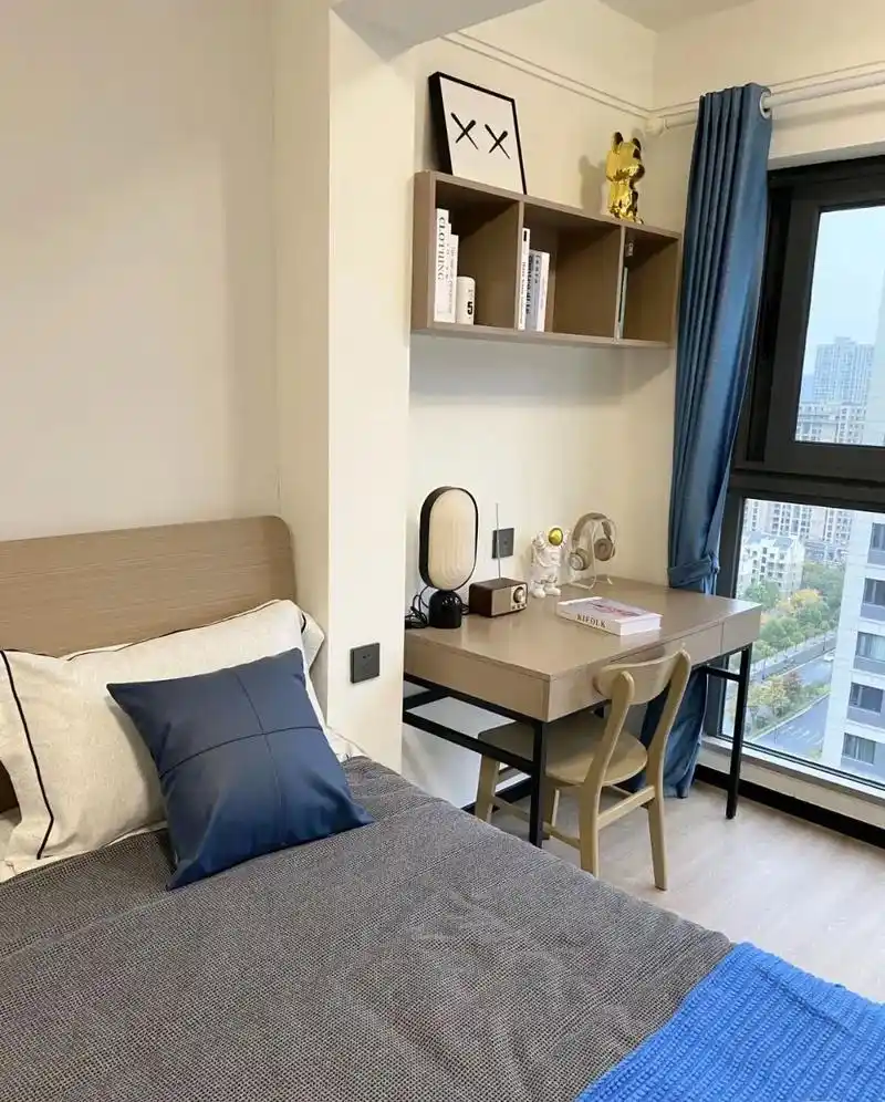 顺德.顺德区45方大开间公寓,男生喜欢的蓝黑风格,因为开间大 - 抖音