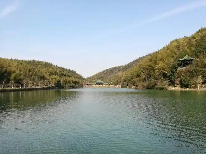 江苏省无锡市宜兴市湖父镇竹海风景区