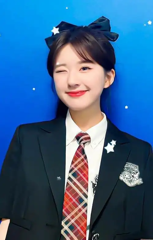 求赵露思把校服焊在身上吧感觉比初恋还要美真是白月光代表