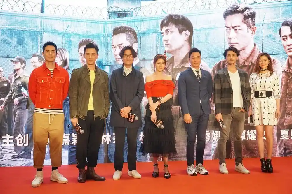 赴上海宣传电影,林峰现学上海话哄粉丝