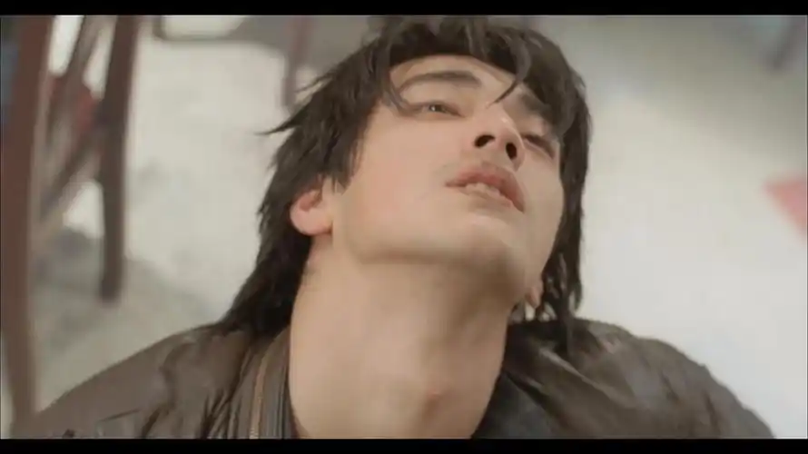 两个只能活一个 剧照