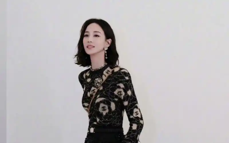 张钧甯方否认年底结婚