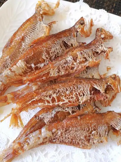香酥黄剑鱼的做法