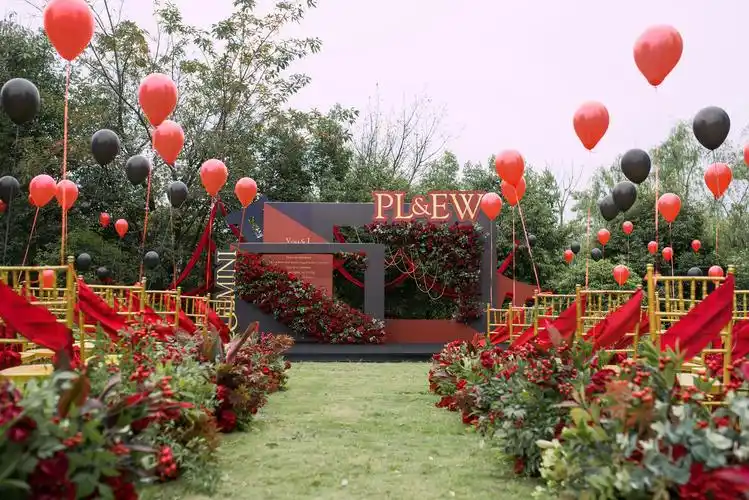 户外婚礼现场布景设计分享