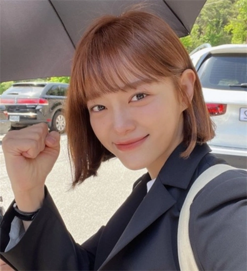 2022韩星短发范本 显脸小必剪款式_明星发型 - 美发站