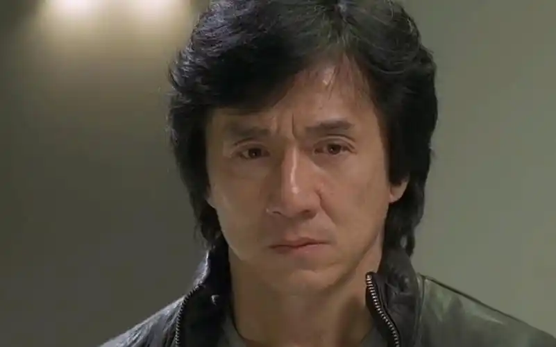 成龙为了妻子报仇,逼不得已选择越狱!