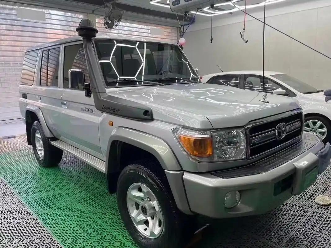 玩家利器 丰田lc76 柴油版 全车原版.#硬派越野 #这才 - 抖音