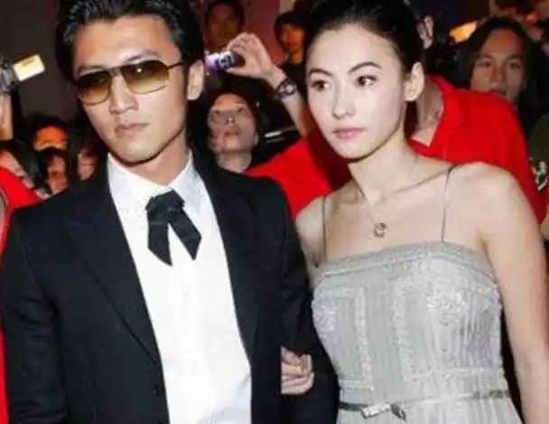 张柏芝大儿子私生活引发关注与46岁女教练的别样故事