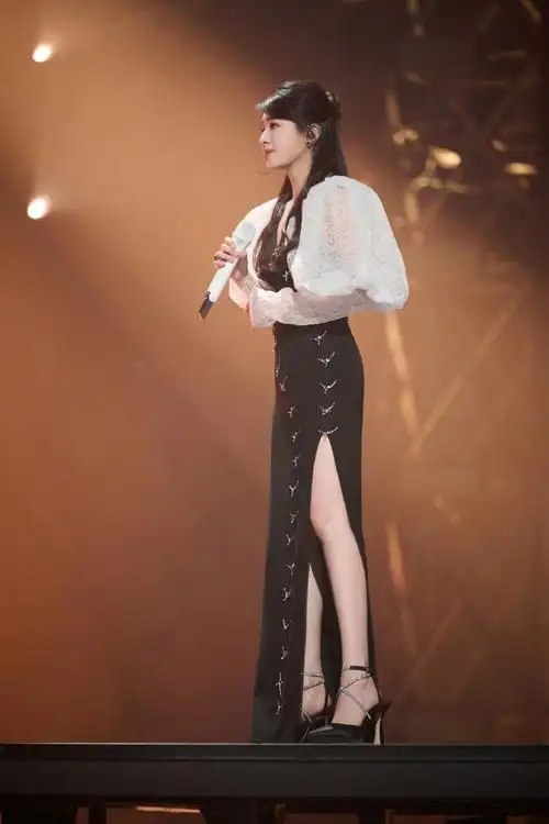 张含韵20周年演唱会##张含韵##张含韵##大河票务演出