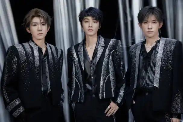 tfboys合体开唱之后解散传闻又碎了