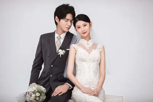 首尔简约经典韩式大气内景婚纱照