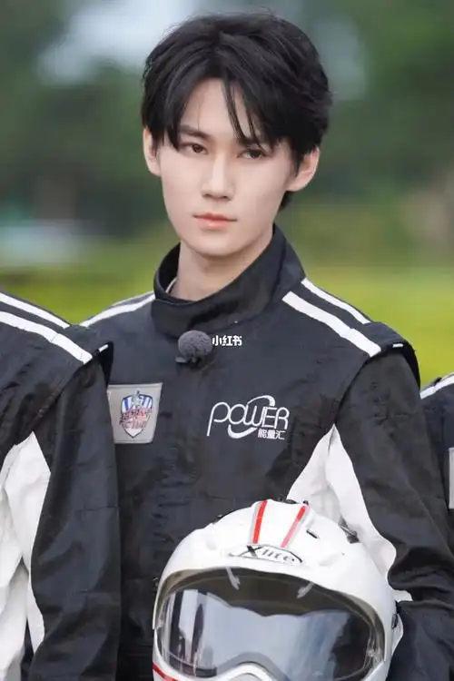 啊啊啊啊啊啊啊啊#脸型五官  #张真源  #帅哥  #身高188  #大学生