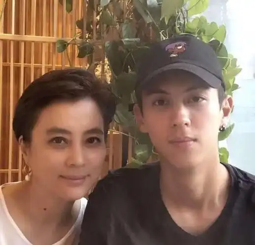 这6位女星"桃花眼"太美了,灵动里透着风情,一颦一笑堪称绝色