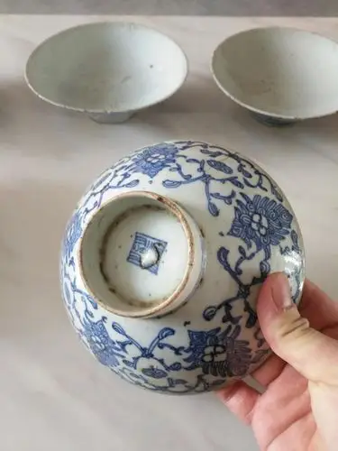 出售晚清民窑青花盆五个大概多少钱?