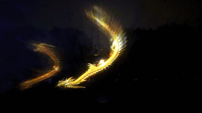 飞龙在天 触手可及裸眼3d水幕电影给你一场视觉的盛宴江湖绝技"飞火