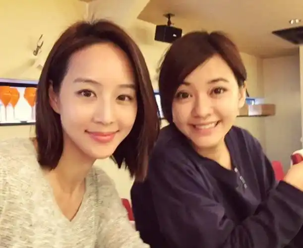 陈意涵张钧甯时装周晨跑意涵发孕妈心得两个心跳跑慢一点