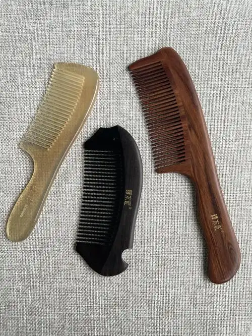 谭木匠基础款梳子,没有多余装饰,有的只是性价比～95牛角梳cghj0602