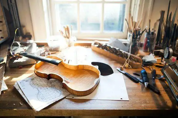 不-视觉#「the violin maker 手工制作小提琴」