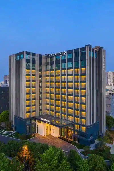 江阴中山南路/中山南路七十七弄(路口)附近酒店,江阴酒店预订查询