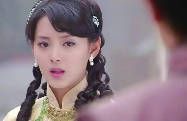 知名演员小刘佳,凭借《青城之恋》出道,现37岁近况曝光