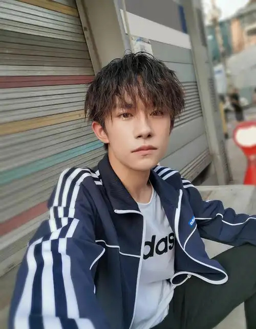 高科技少女喵/原来是美男/超少年密码/小别离 2015易烊千玺生日会/全