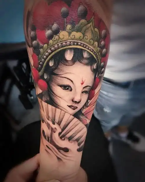 面对黑暗纹身图片_腿部欧美写实一个人黑暗森林纹身图案tag标签:纹身