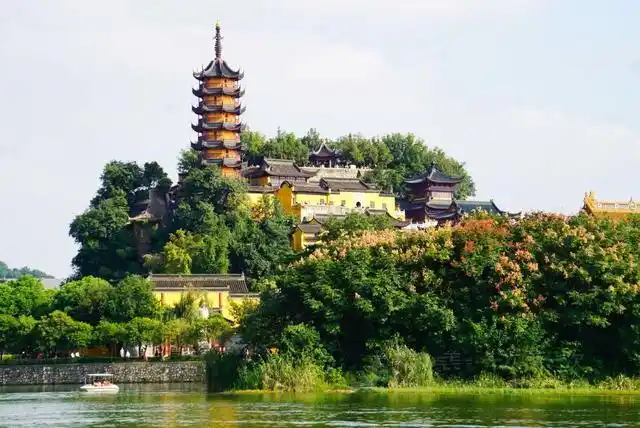 中国旅游景区大全之江苏金山风景区