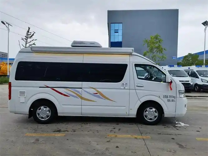 六座福田g9房车汽油房车年终优惠