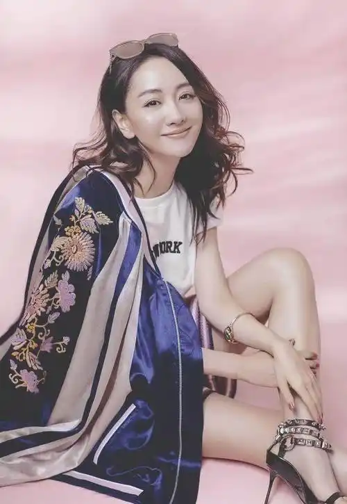 原创15岁拍戏,16岁演女一号,一剧走红片约不断,如今却未大红大紫_杨蓉