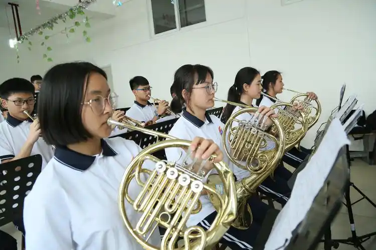 贵州省福泉中学