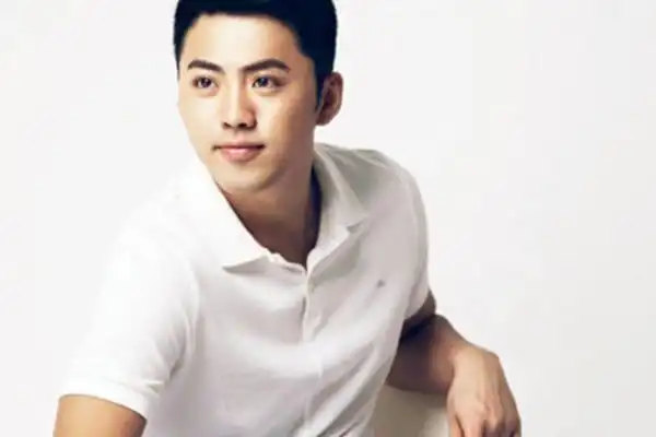 【图】揭秘黄英老公是谁 英英新歌《幸福谣》将上线