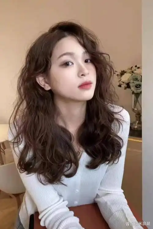 烫头发什么发型好看