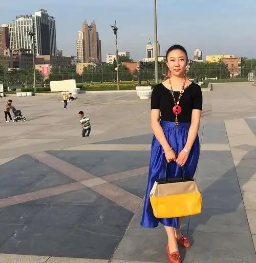 34岁离异女征婚照片(id:96419336)_河北秦皇岛征婚交友_珍爱网