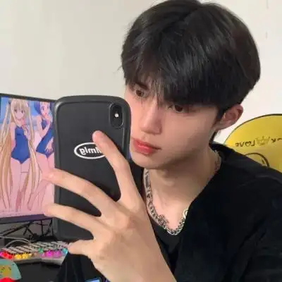 贰迟酷帅高冷真人男头