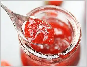 personal practice on jam making: raspberry and red currant mixed