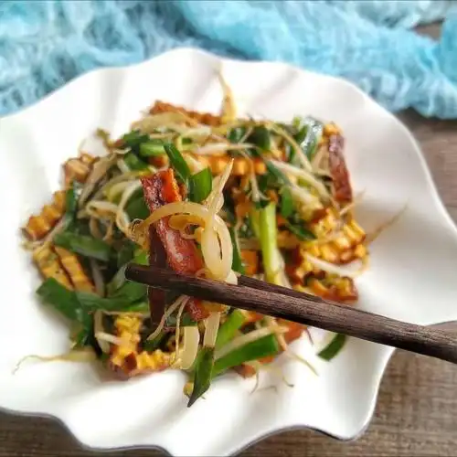 这几样食材随便炒了炒,比肉都香