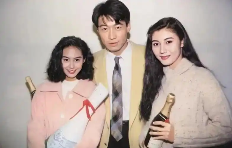 朱茵又矮又黑算不算顶级美女?