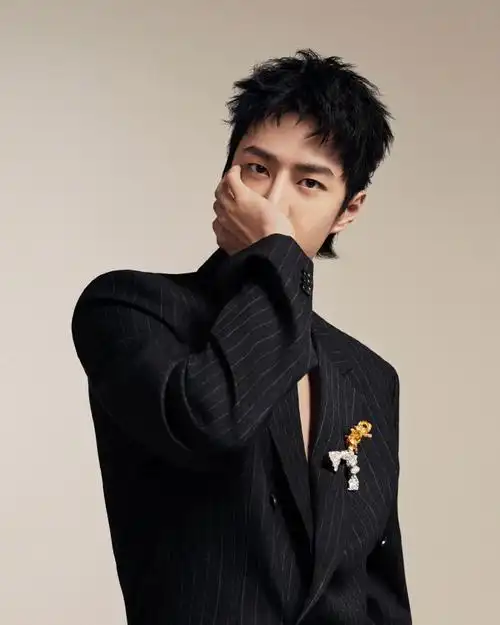 王一博loewe代言人##王一博奢牌待遇