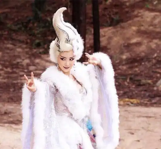 都是妲己狐狸精,八个版本又有什么不同