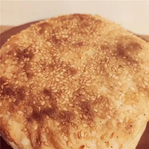 河南新乡特产获嘉幸福烧饼老式烧饼早餐面点酥饼10个装五香芝麻饼-mc