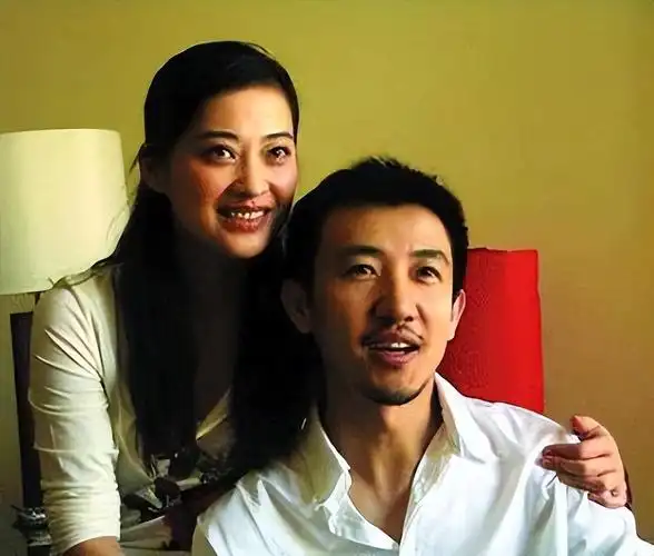 回顾梅婷:结婚6年,花400万养不熟一个白眼狼,二婚嫁大11岁丈夫