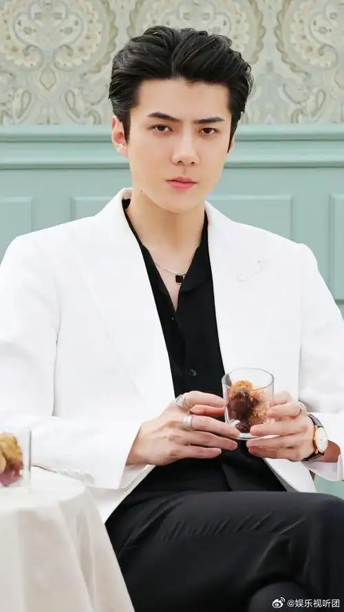 吴世勋|彩虹_新浪新闻