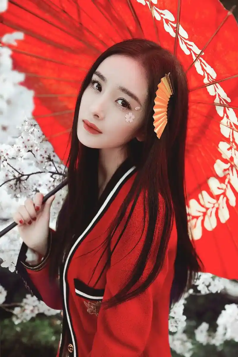 杂志 #杨幂 #时尚 #明星 最喜欢的几张杨幂杂志照片 - 抖音