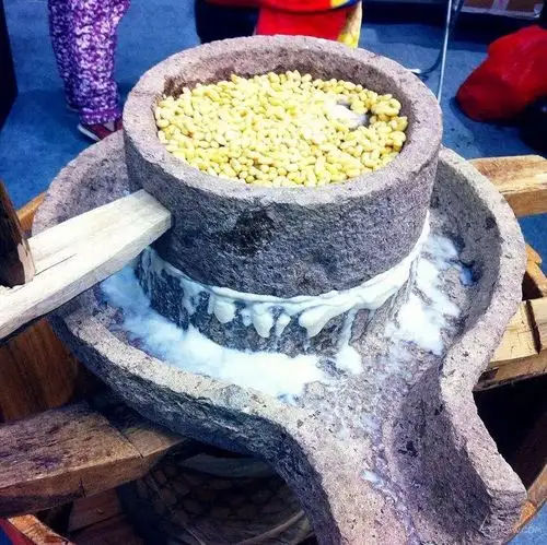 【预告】重温儿时记忆 ——手工磨豆浆,做豆腐