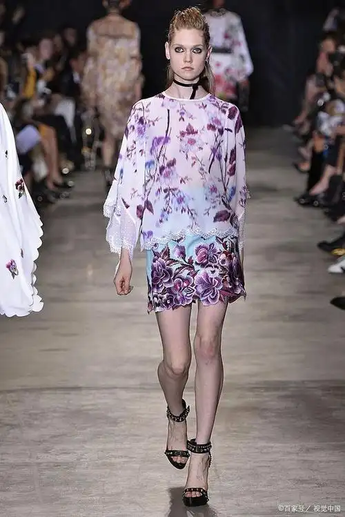 闪耀舞台,巴黎时装周模特走秀盛况空前