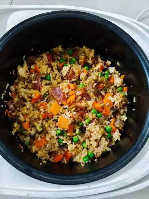 电饭煲闷饭(懒人版)